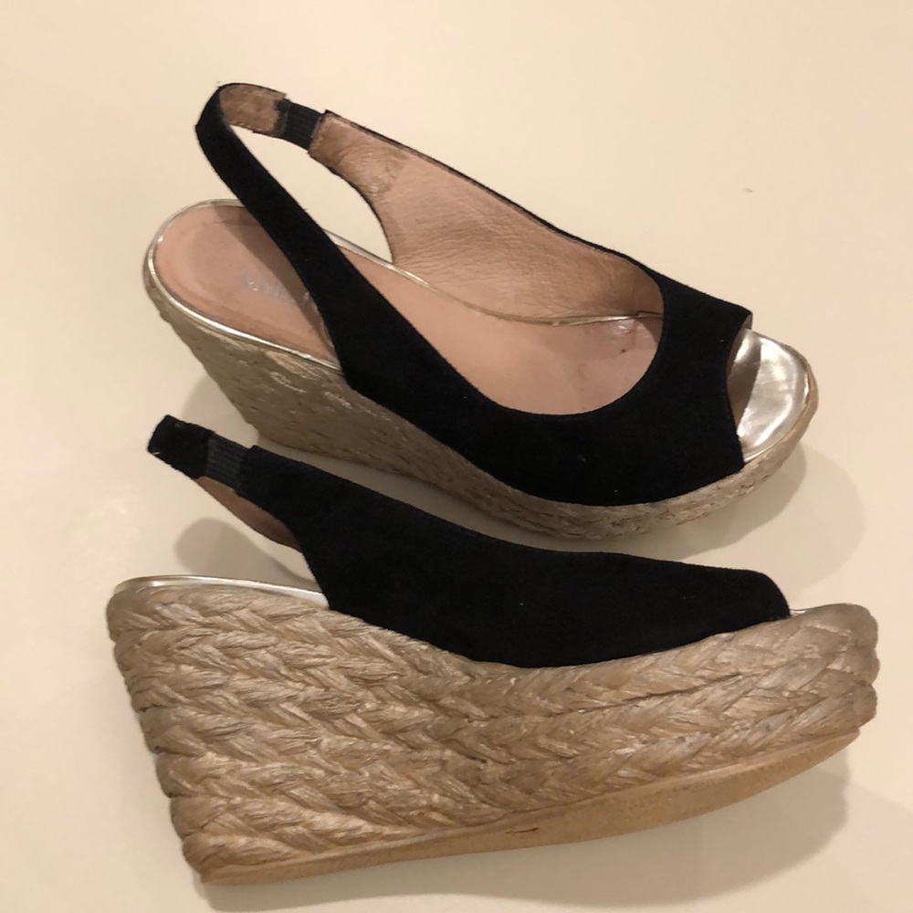 Nardo Black suede sling back wedge